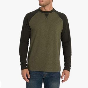 Eddie Bauer Ragland long sleeve shirt, medium weight cotton/poly blend. Size M.